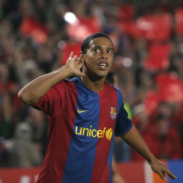 PRO_123633_RonaldinhoBarcelona.jpg